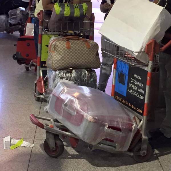 Vacuum-packed luggage of OFWs at the Dubai International Airport Terminal 1. Photo by Peachy Rallonza-Bretana